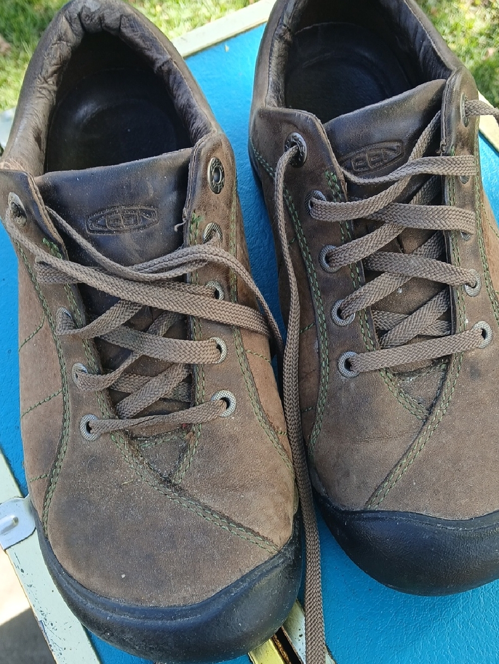 Keen  Brown Leather/Suede Low-Top Sneakers